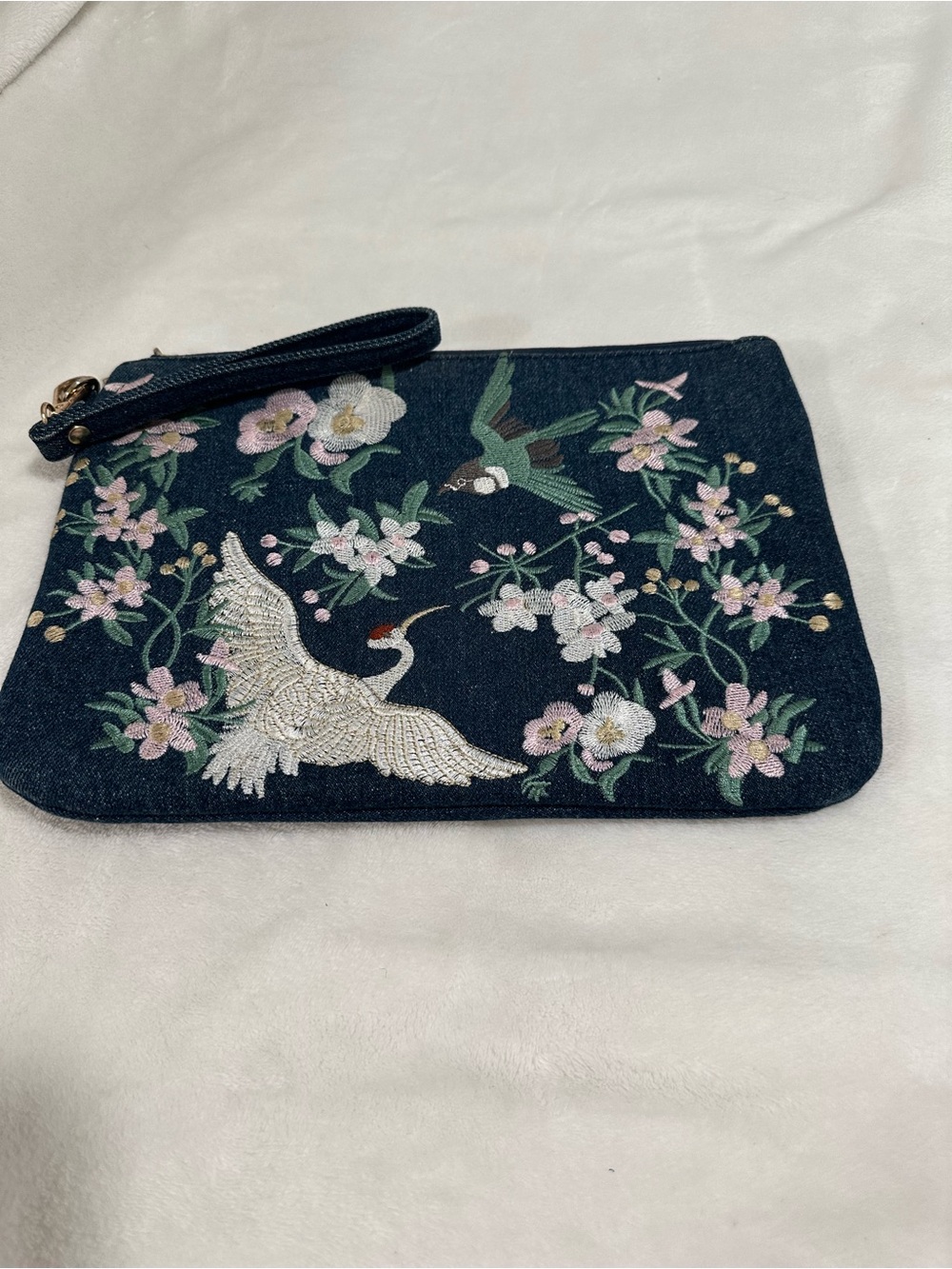Embroidered Crane Floral Wristlet in Navy